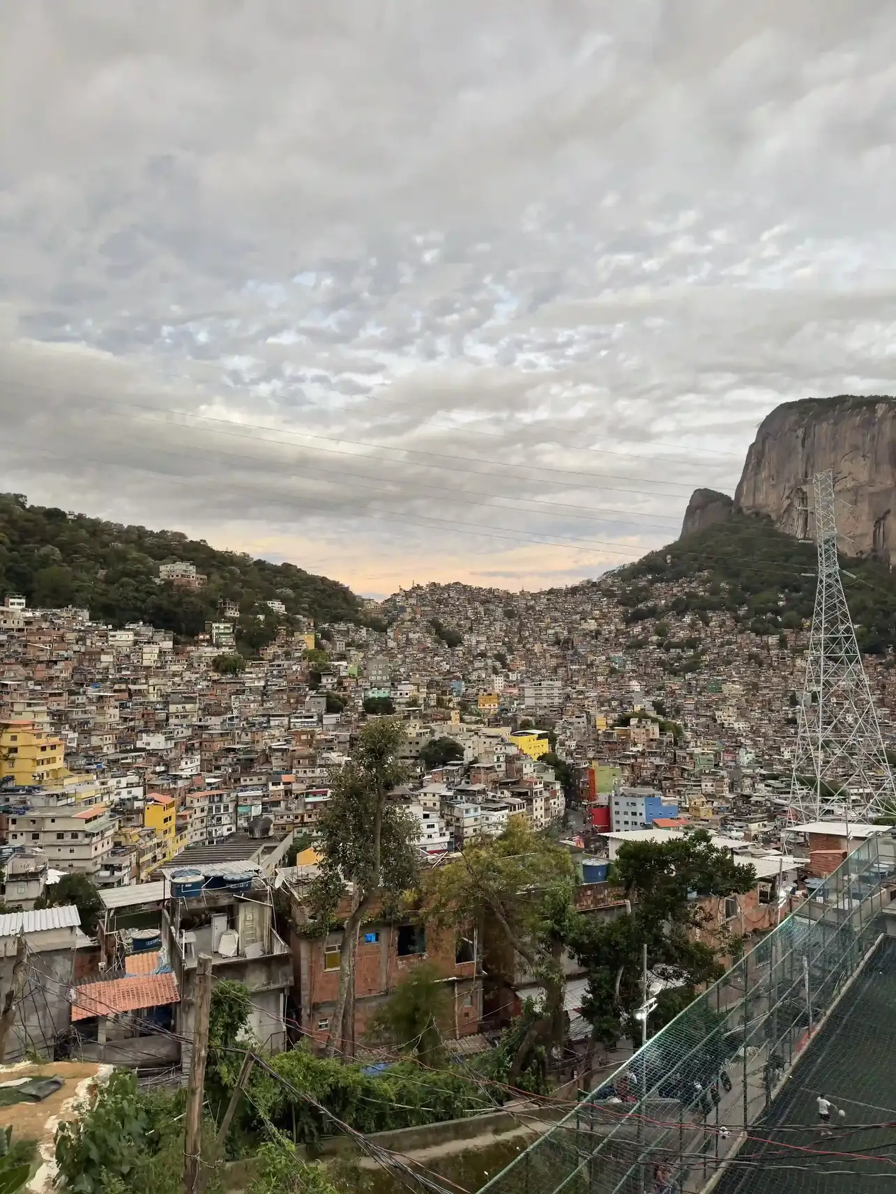 Wide view across Rocinha and the surrounding mountains